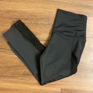 Onzie Lace Side Yoga Leggings